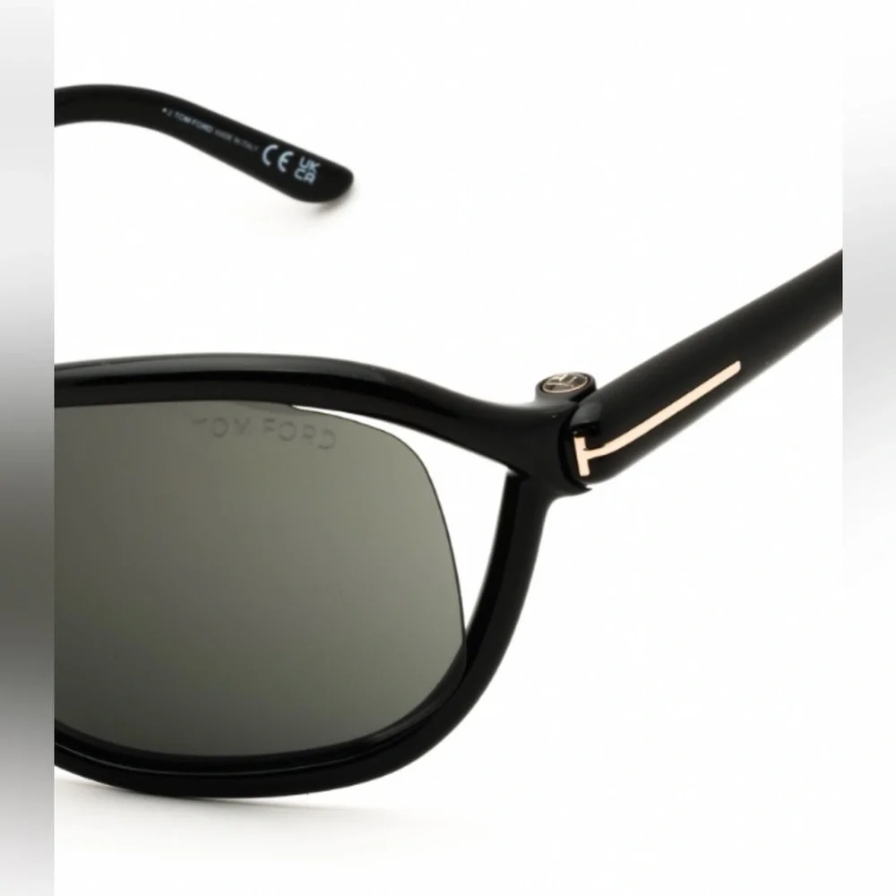 Tom Ford Women's Black Butterfly Sunglasses (NWT)